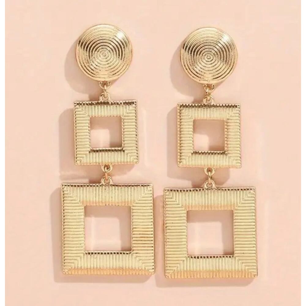 Gold Squares Drop Earrings